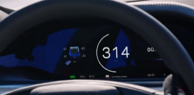 TeslaModelSTrackPackage解锁200英里/小时的最高速度