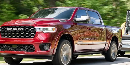 更新的2025Ram1500欢迎飓风发动机家族加入告别V8