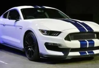 这款低里程福特野马ShelbyGT350值得新黑马吗